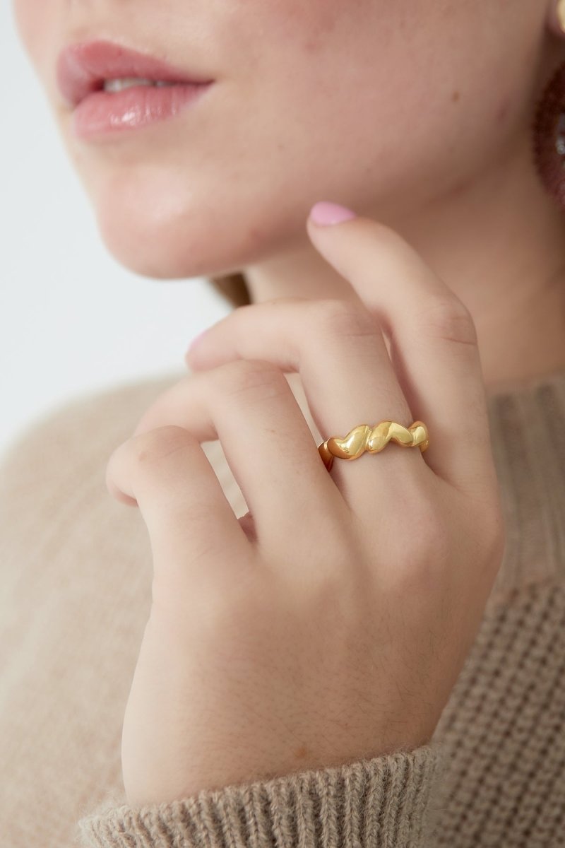 Hearts Around Ring Zilverkleurig