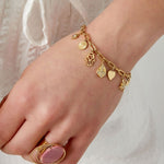 Holy Life Charm Armband Goudkleurig