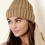 Furry Pompon Muts Brown