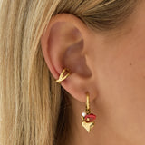 Twisted Glow Ear Cuff Goudkleurig