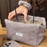 Make-up Tas Chestnut Stripes