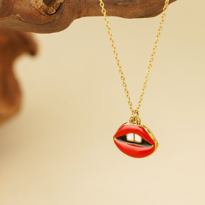 Kiss my Lips Ketting Goudkleurig