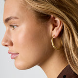 Soft Curve Hoops Oorbellen Goudkleurig