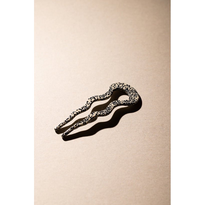 Haarpin Flow Dott zijkant - Mae Lilly