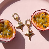 Glittering Star Pendant Oorbellen Goudkleurig