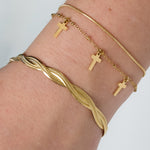 Let's Intertwine Armband Zilverkleurig zijkant - Mae Lilly