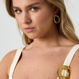 Molten Circle Broche/Haarspeld Goudkleurig zijkant - Mae Lilly