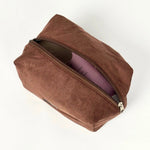 Make-up Tas Faux Suède Chocolate foto 6 - Mae Lilly