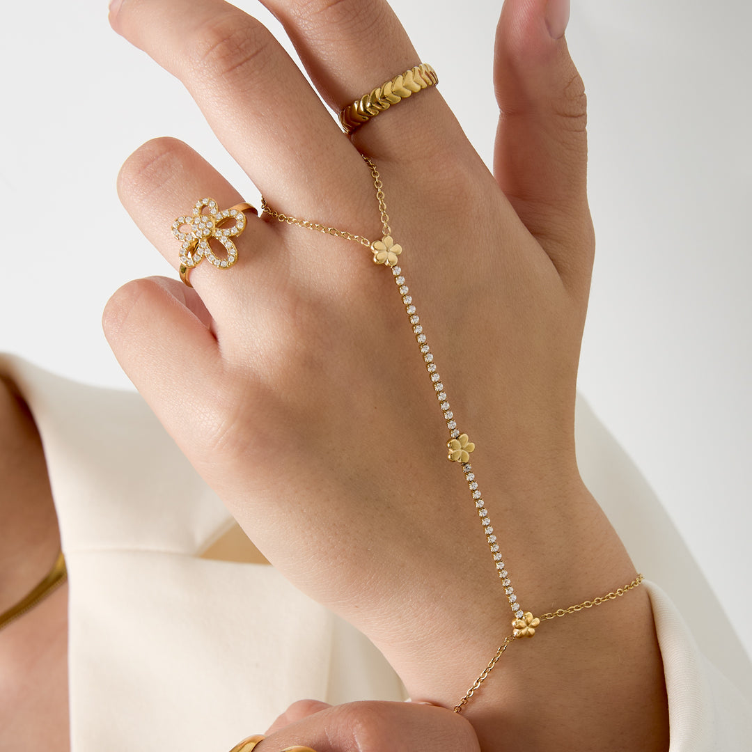 Floral Glow Hand Chain Goudkleurig