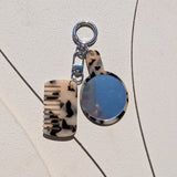 Comb & Mirror Charm Black/Beige