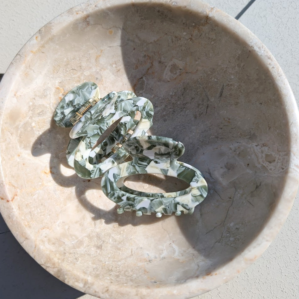 Haarklem Oval Round Olive Beige detail - Mae Lilly
