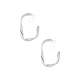 Large Curve Clip Oorbellen Zilverkleurig