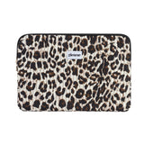Leopard Dark Brown Laptophoes 33.5 cm x 23.5 cm voorkant - Mae Lilly