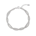 Let's Intertwine Armband Zilverkleurig voorkant - Mae Lilly