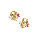 Seashell Heart Charm Oorbellen Goudkleurig voorkant - Mae Lilly