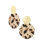 Tortoise Beige Statement Oorbellen Goudkleurig