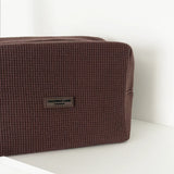 Make-up Tas Waffle Chocolate gedragen - Mae Lilly
