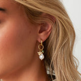 Cupid’s Pearl Hoops Oorbellen Goudkleurig