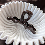 Haarklem Wavy Chocolate zijkant - Mae Lilly