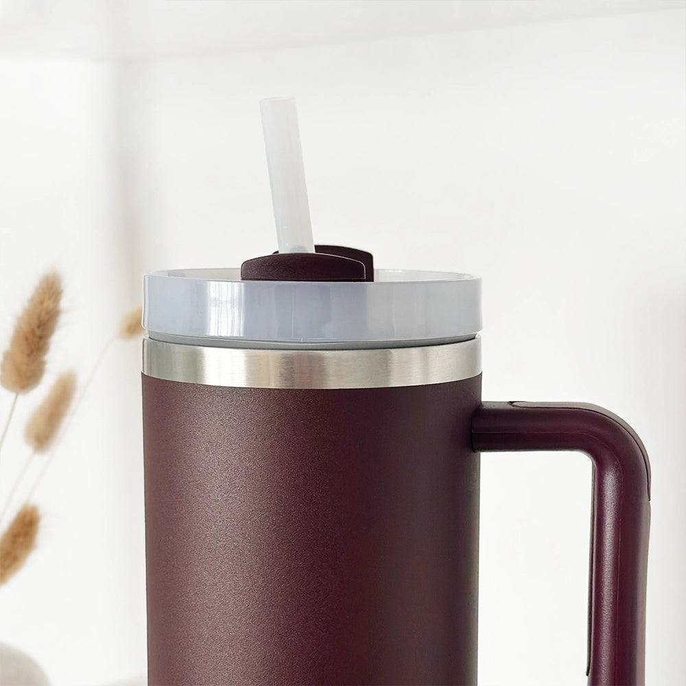 Stainless Steel Tumbler Burgundy foto 6 - Mae Lilly