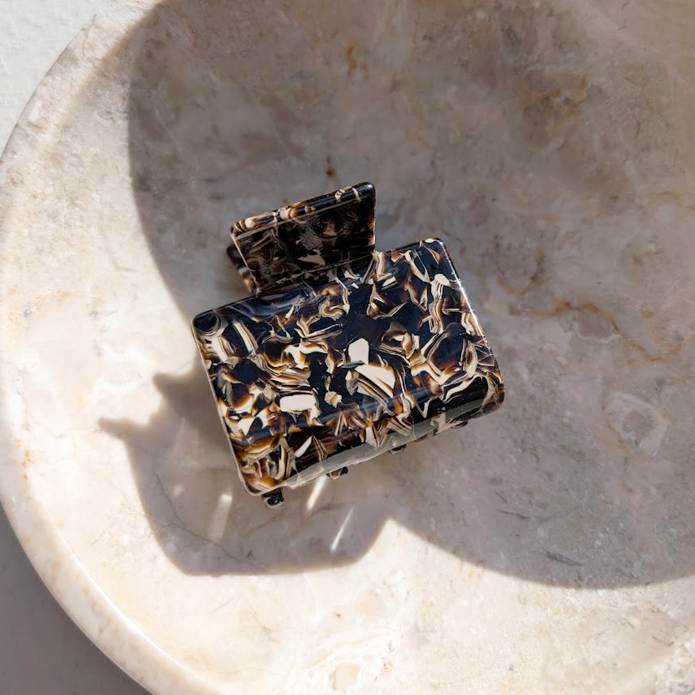 Haarklem Vierkant Espresso zijkant - Mae Lilly