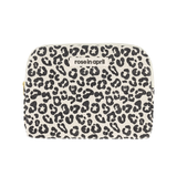 Graou Greige iPad Hoes voorkant - Mae Lilly