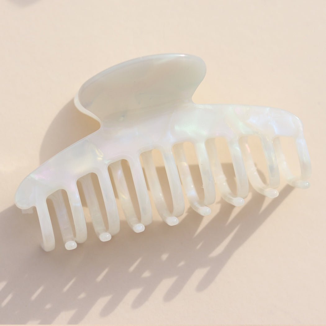 Haarklem Round White Prints