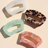 Hair clip Sweet Lips Marble Peach